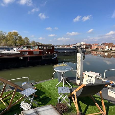 Peniche "Louise Michel" Sejournez Dans L'Appartement Du Capitaine, Offrez Vous Une Experience Inoubliable Au Fil De L'Eau Douai Ngoại thất bức ảnh